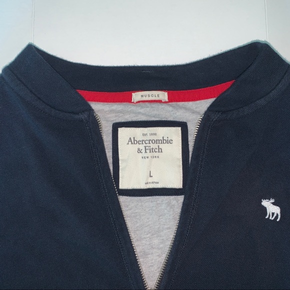 Abercrombie & Fitch Navy Blue Sweater Size Large - Picture 2 of 2